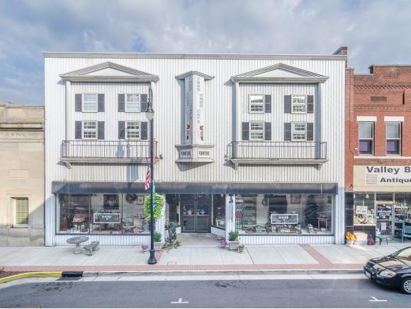 111 South Main Avenue - Photo 1