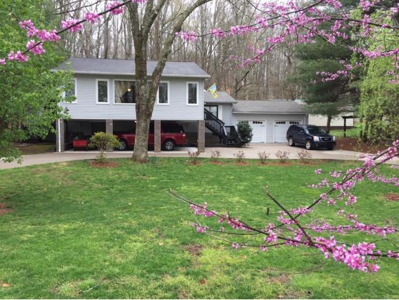509 Baywood Drive - Photo 1