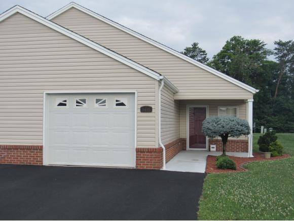 1410 Lodge Pine Walk - Photo 1