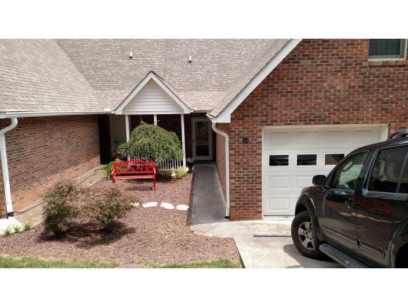 424 Alexander Ave - Photo 1