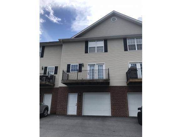 528 Grays Pointe Ct - Photo 1