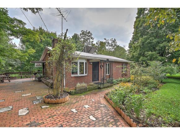 113 Ridge Ln - Photo 1