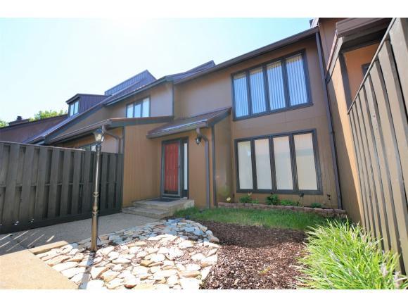 400 Manor Dr. - Photo 1