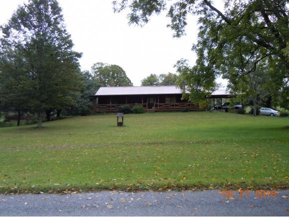 112 Hilltop Dr - Photo 1