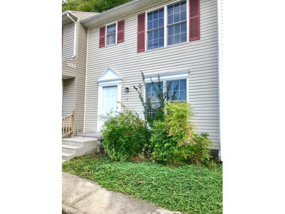 114 Lost Creek - Photo 1