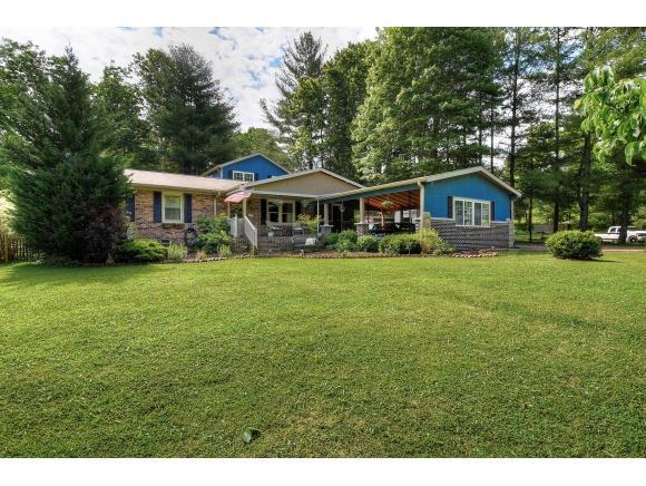 335 Pleasant Hill Pl - Photo 1