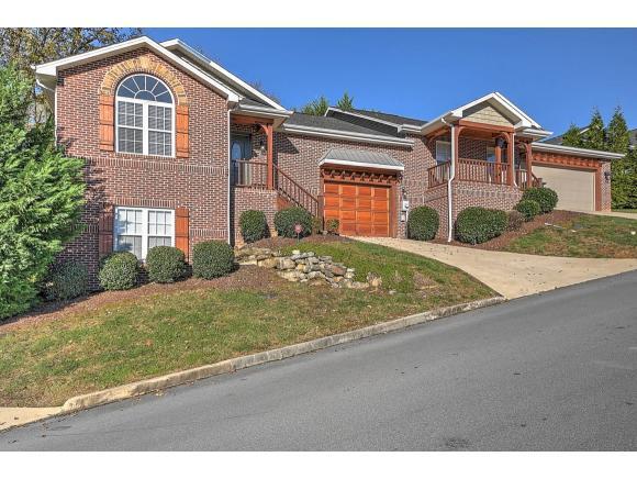 137 Bridgewater Court - Photo 1