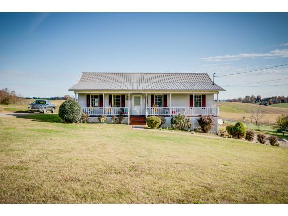 460 Austin Circle - Photo 1