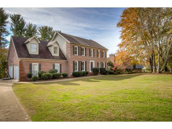 119 Arlington Circle - Photo 1