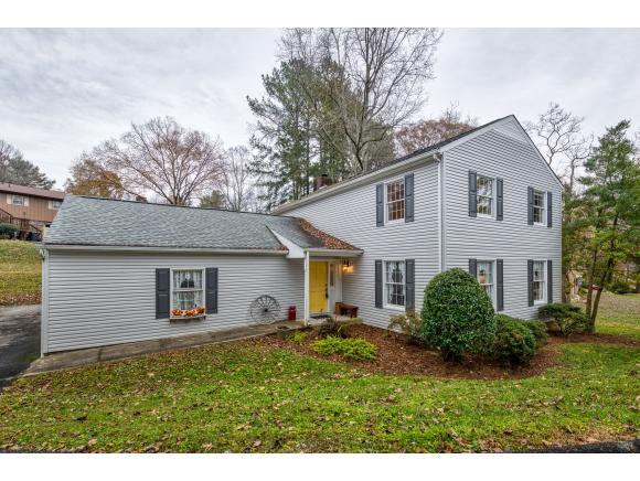 224 Forest Hills Drive - Photo 1