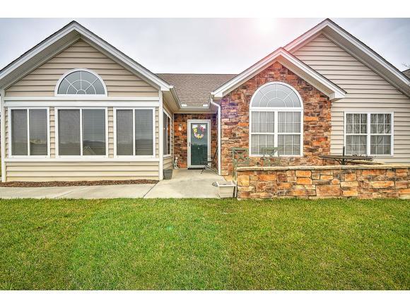 379 Villa View Point - Photo 1