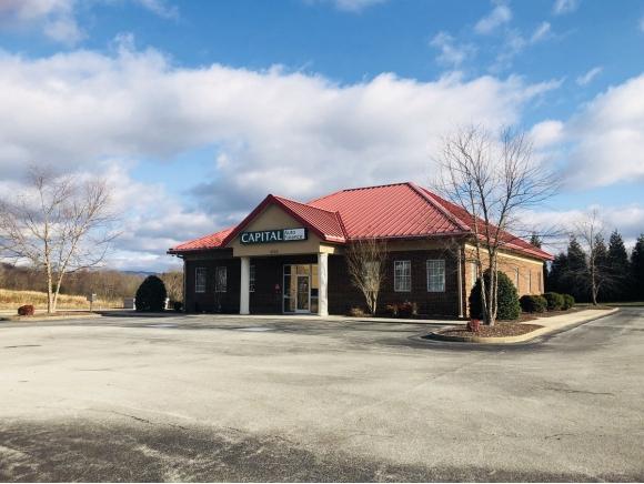 4502 Bristol Hwy - Photo 1