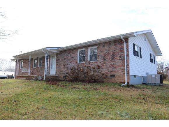 456 Fairfield Dr - Photo 1