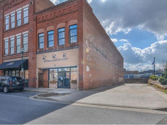 106 Tipton - Photo 1