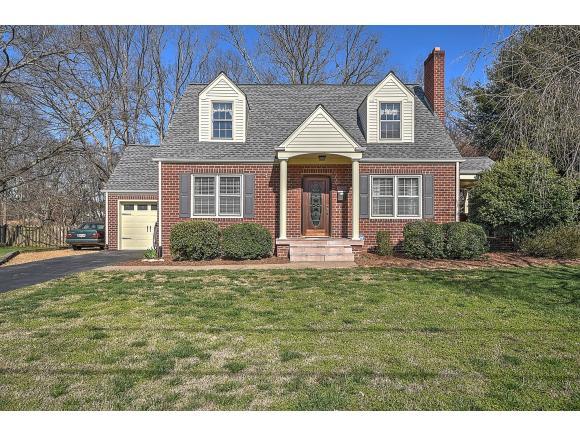 1633 Woodside Drive - Photo 1