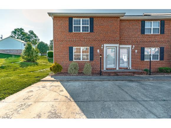 19 Lexington Court - Photo 1