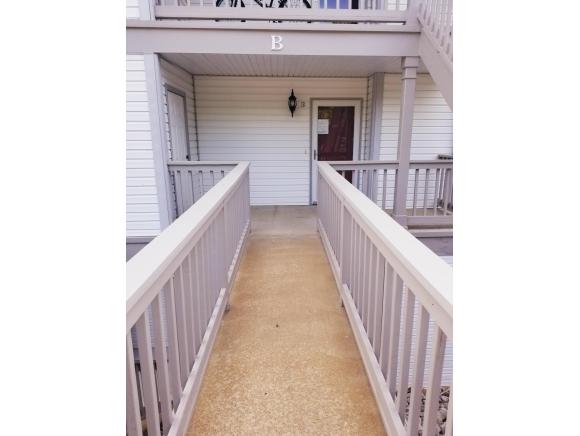226 Pleasant Place - Photo 1