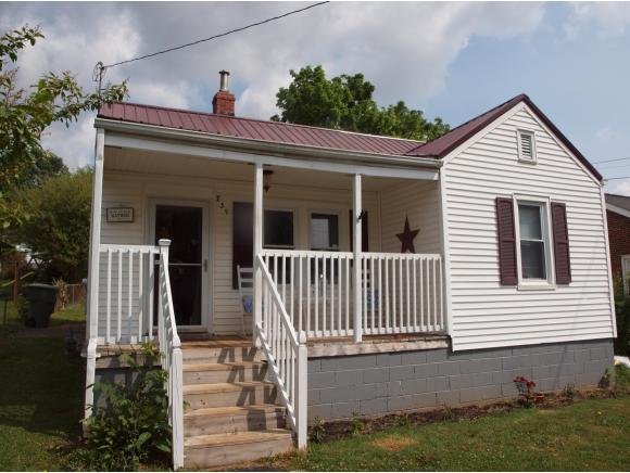 739 Mosby Street - Photo 1