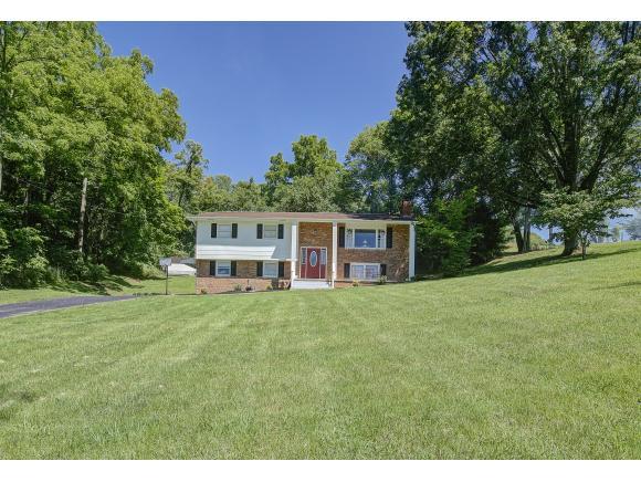 352 Bell St - Photo 1