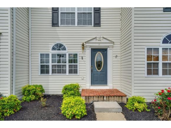 115 Belmont Drive - Photo 1