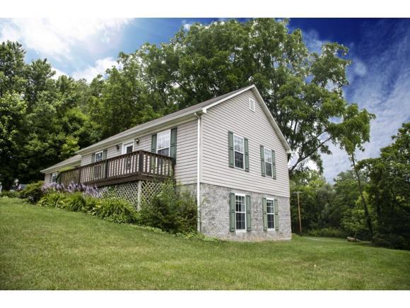205 Hallock Drive - Photo 1