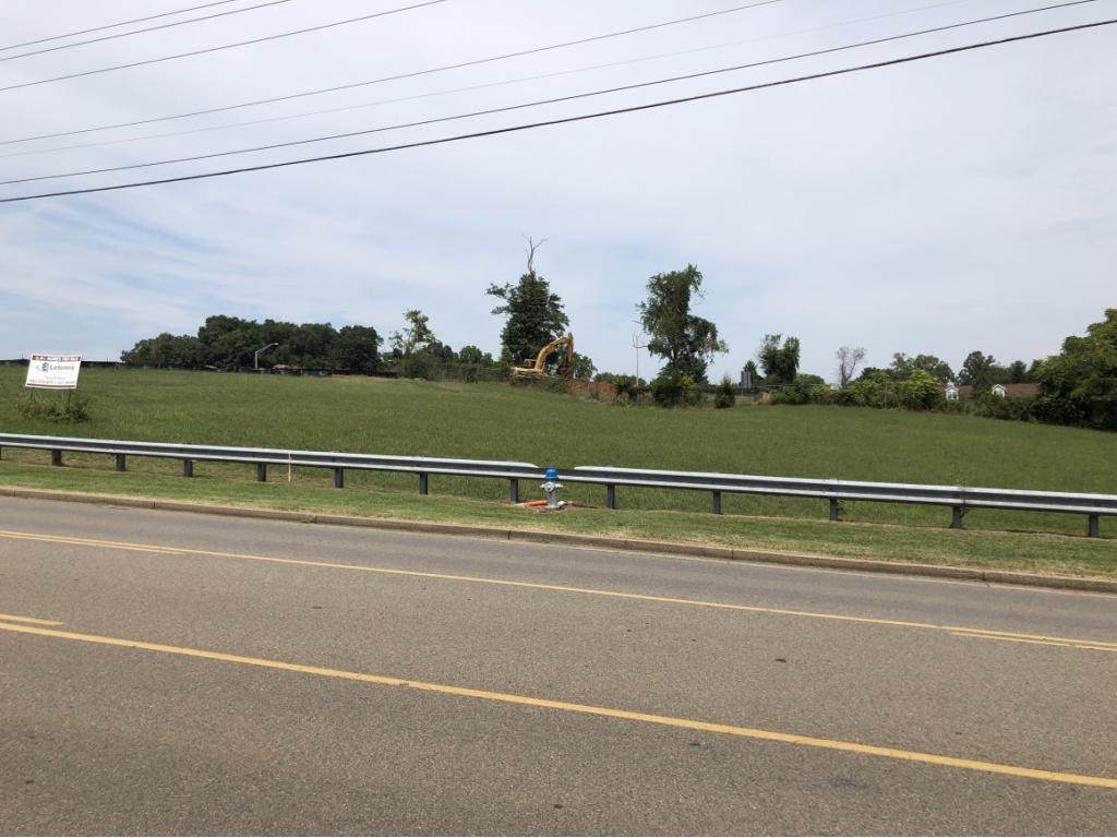 2340 Peoples Street - Photo 1