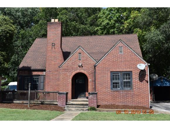 1320 Catawba Street - Photo 1