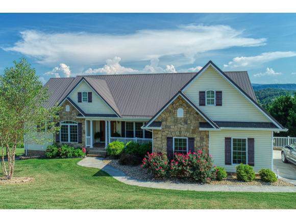 223 Roanoke Drive - Photo 1