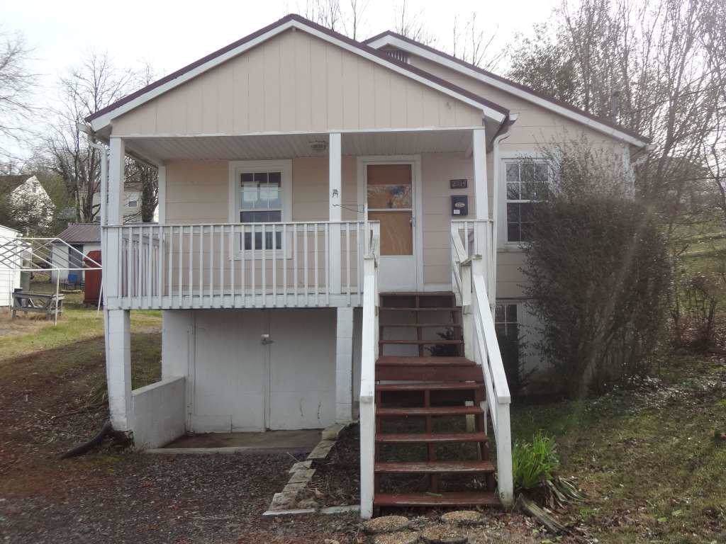 2514 Bay Street - Photo 1