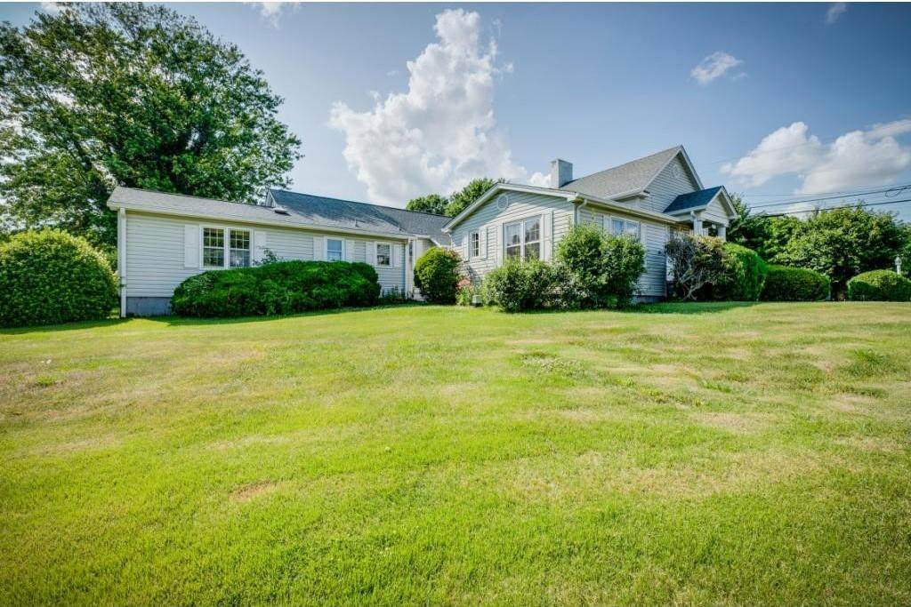 708 Cedar Street - Photo 1