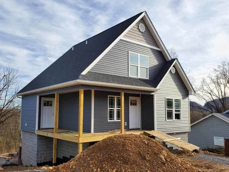 409 Union Street - Photo 1