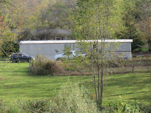 212 Sutherland Drive - Photo 1