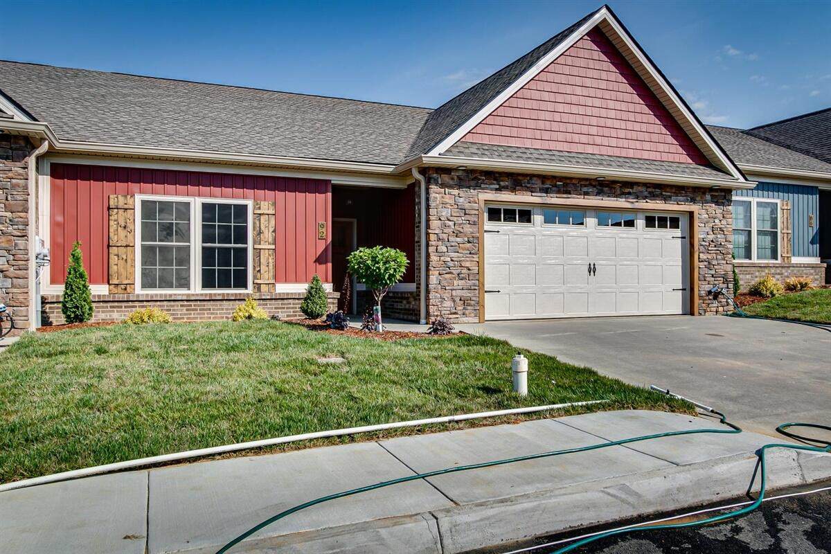 200 Hacker Martin Drive - Photo 1