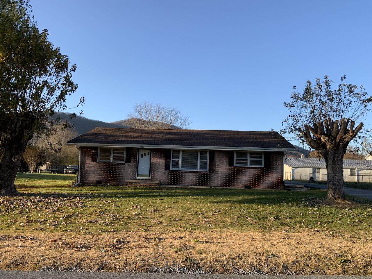 206 Tennessee Street - Photo 1