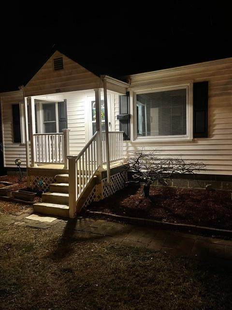 3213 Clover Street - Photo 1