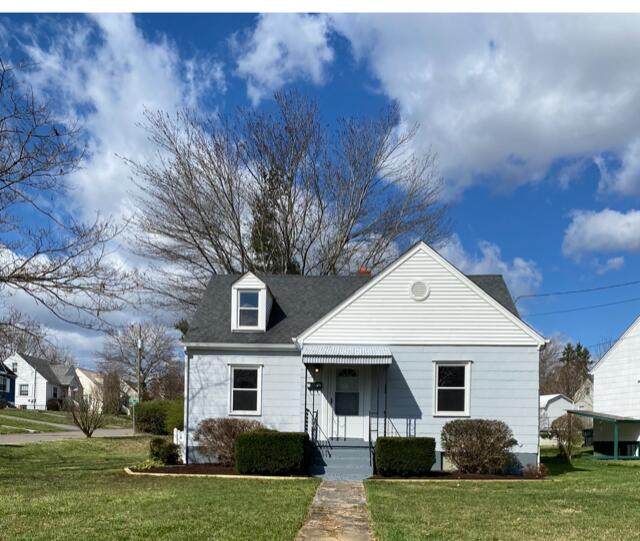 204 Douglas Street - Photo 1