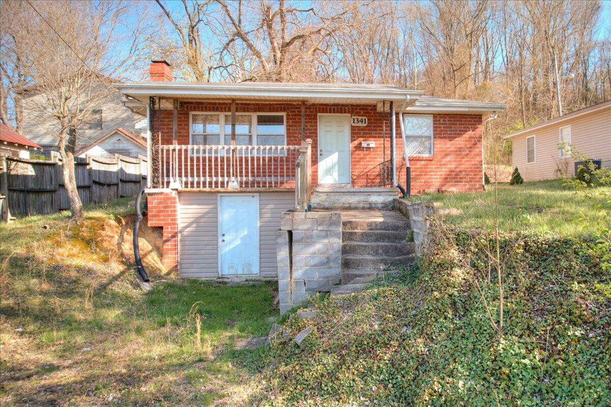1341 Warpath Drive - Photo 1