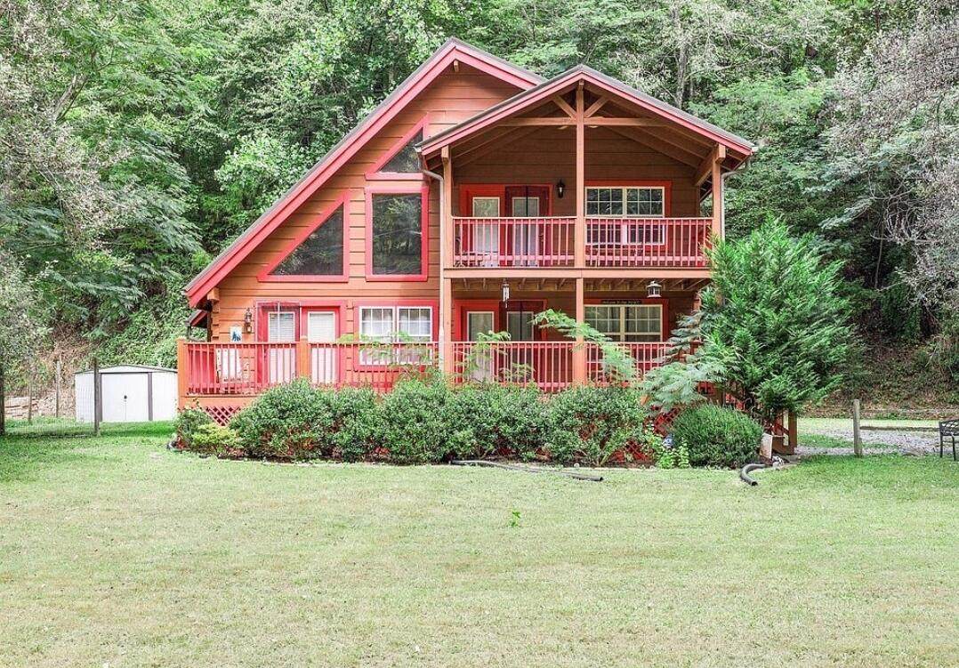 548 Hawks Trail - Photo 1