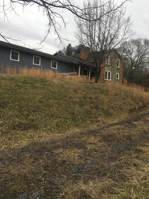 3232 Wil Rho Circle - Photo 1