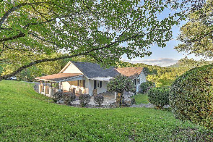 211 Sargeant Street - Photo 1