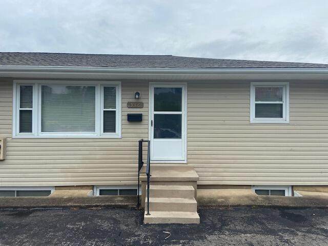 536 Vinton Avenue - Photo 1
