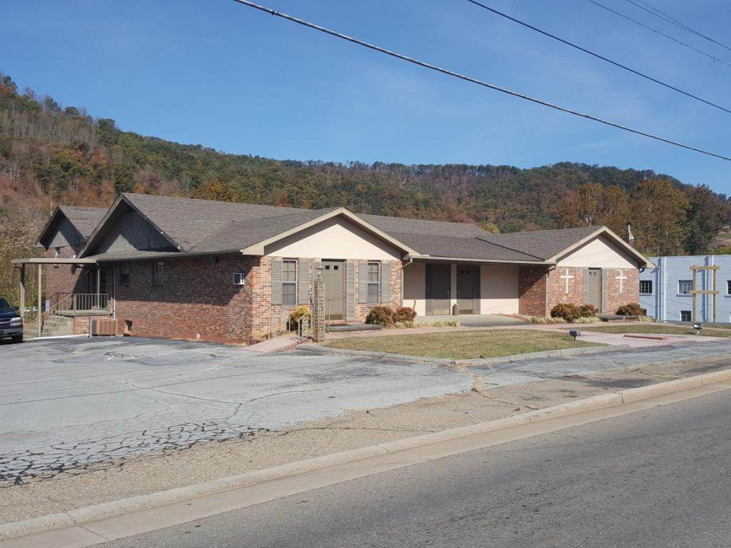 1015 Main Avenue - Photo 1