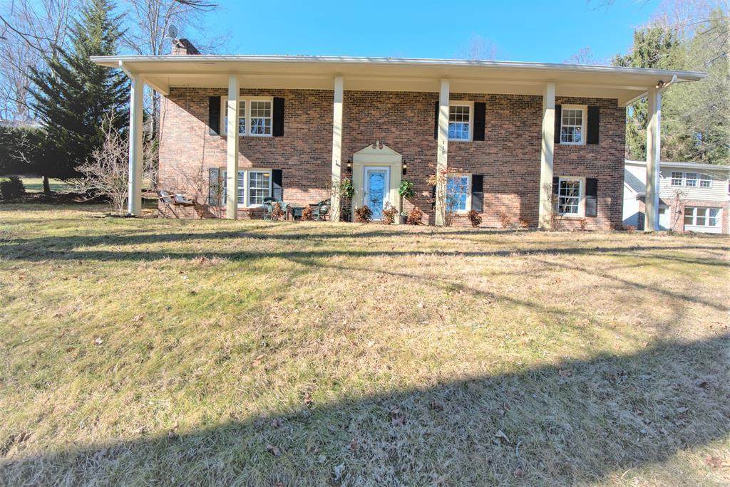 115 Hillside Drive - Photo 1
