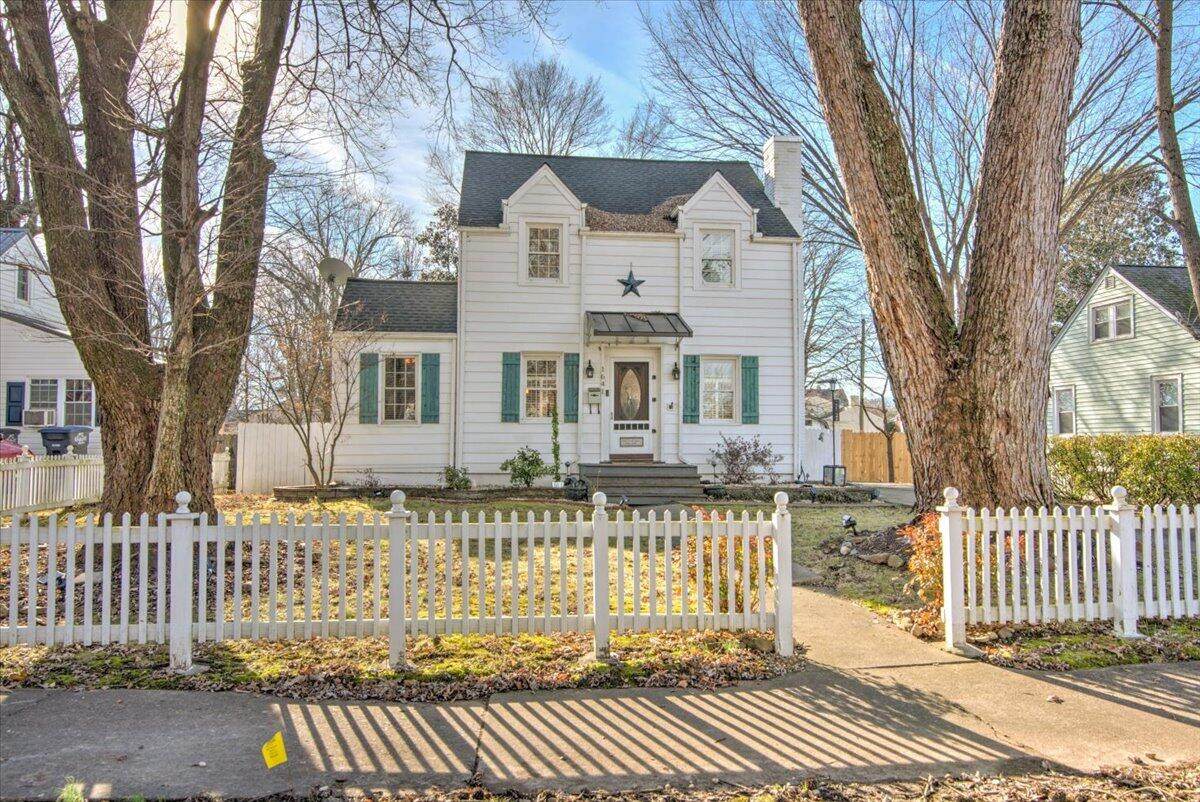 1641 Carolina Avenue - Photo 1