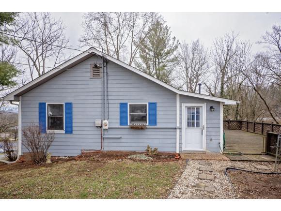 3361 Hillcrest Dr - Photo 1
