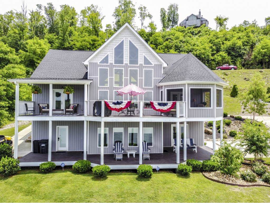 2430 Waterfront Way - Photo 1
