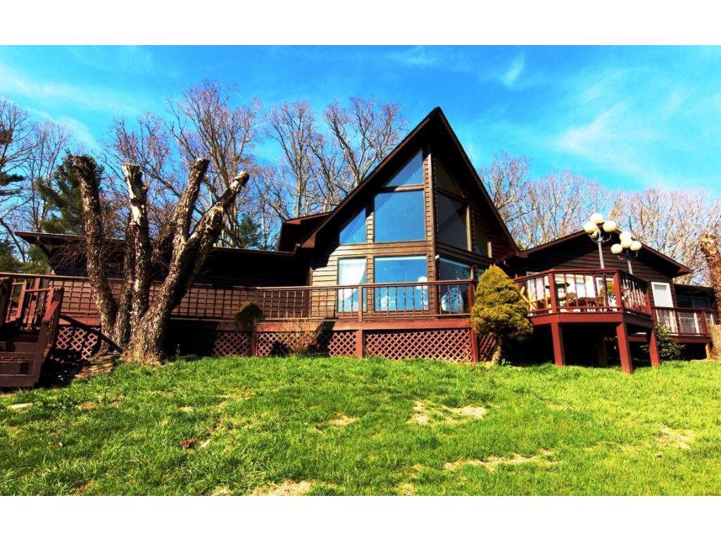 260 Spring Hill Drive - Photo 1