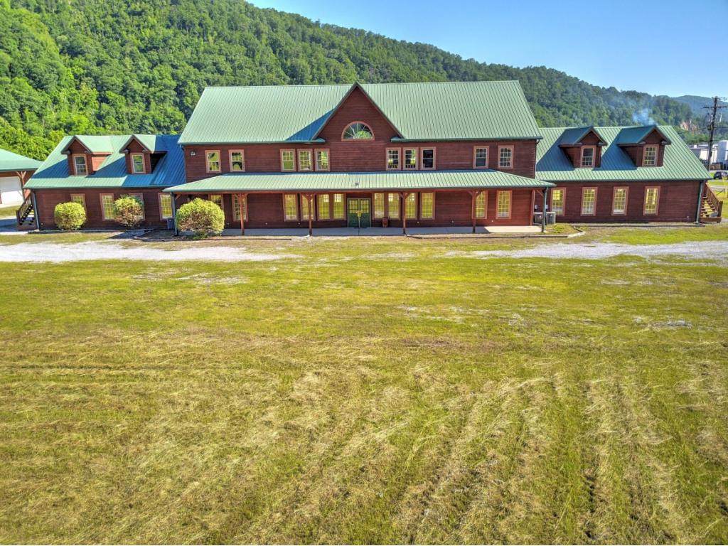 1001 Industrial - Photo 1