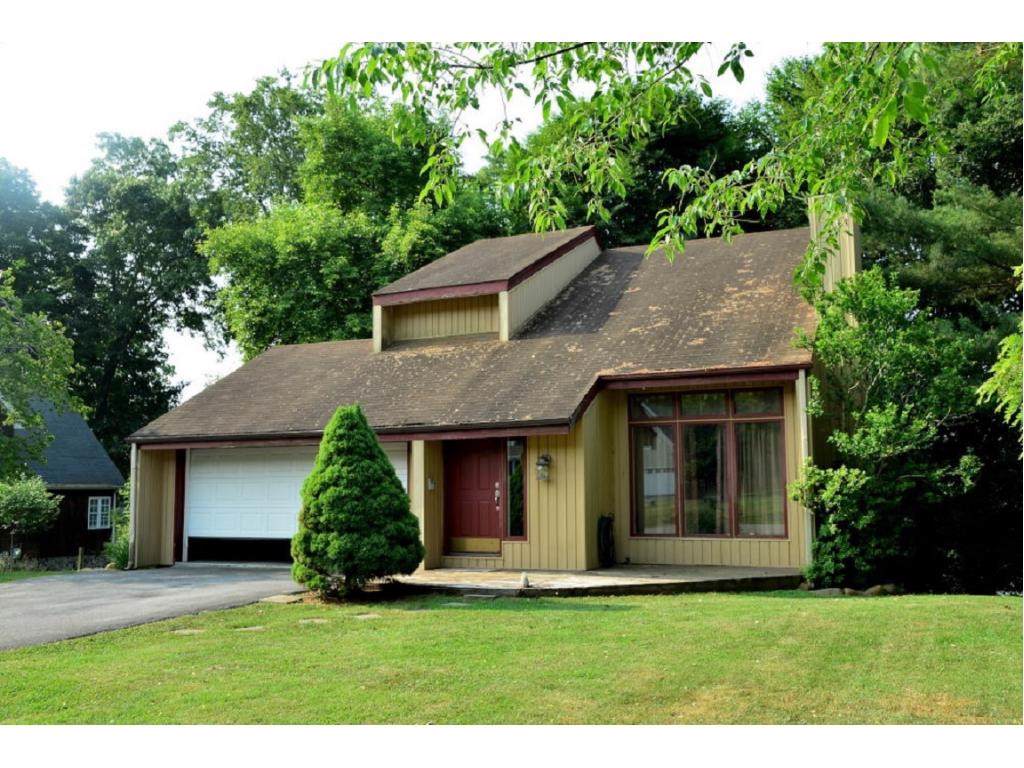 25492 Cornelius Drive - Photo 1