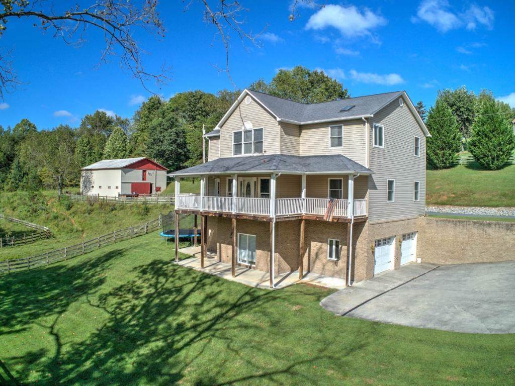100 Amity Drive - Photo 1